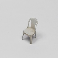 1/35 Resin Chair (no armrests)