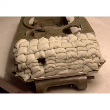 1/35 Sand Armor for M4A3...